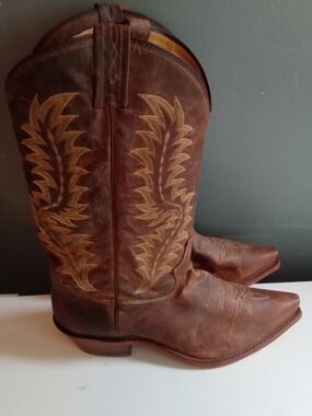 Distressed Brown Leather Western Cowboy Boots Pointed Toe Embroidered Mens 9
